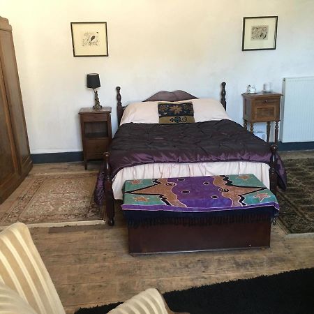 Civray  Chambre Sdb Privee Townhouse 26 Chambres D'Hotes Civray מראה חיצוני תמונה