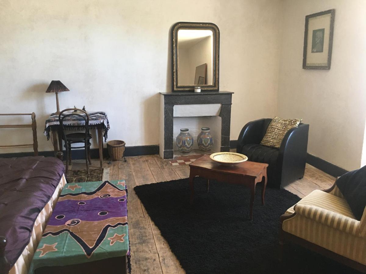 Civray  Chambre Sdb Privee Townhouse 26 Chambres D'Hotes Civray מראה חיצוני תמונה