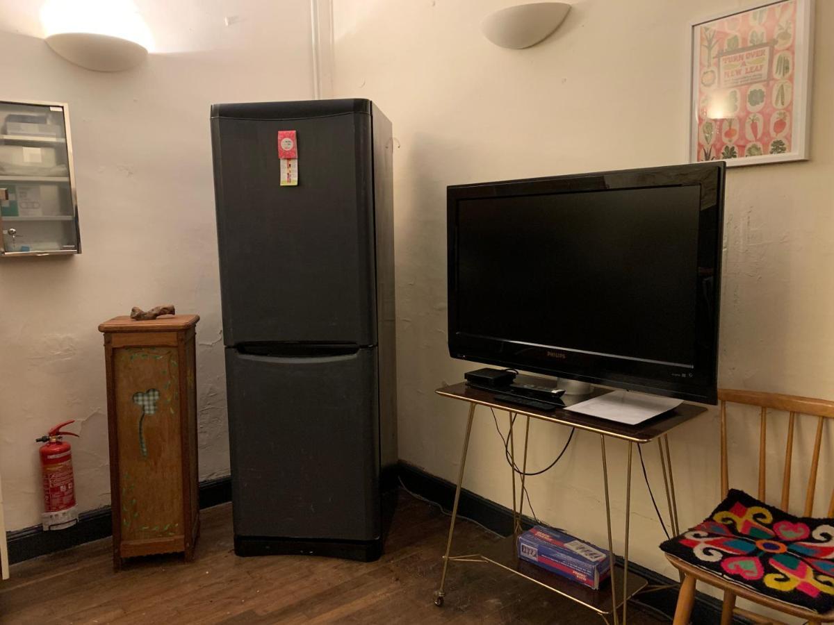 Civray  Chambre Sdb Privee Townhouse 26 Chambres D'Hotes Civray מראה חיצוני תמונה